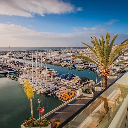 Bright Puerto Banus Penthouse Apartment